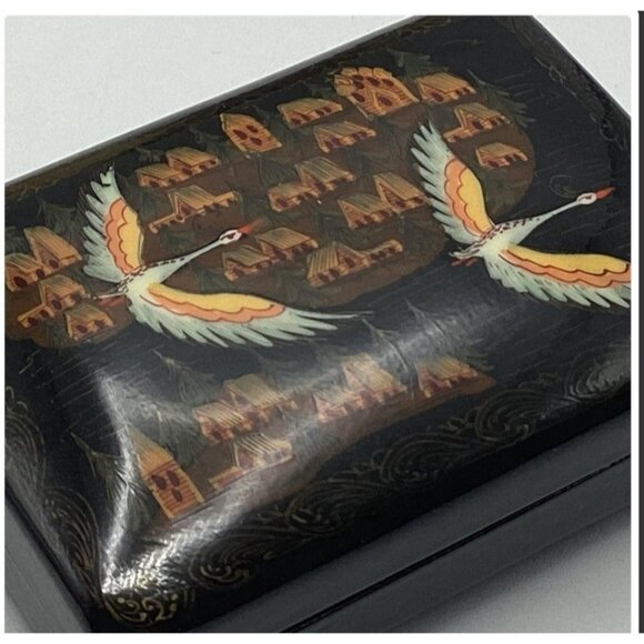 3 lot: Limoges Hand Painted Trinket Box, Decoline NY Lidded Box, & Lacquered - Picture 7 of 16